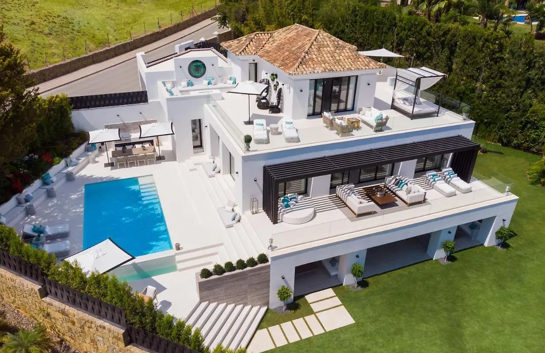 Luxury For Rent In Villa Marbella